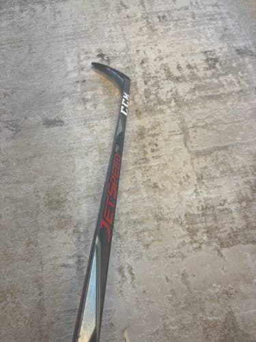 Senior CCM JetSpeed Pro Right Handed Hockey Stick P28 75 Flex (Used)