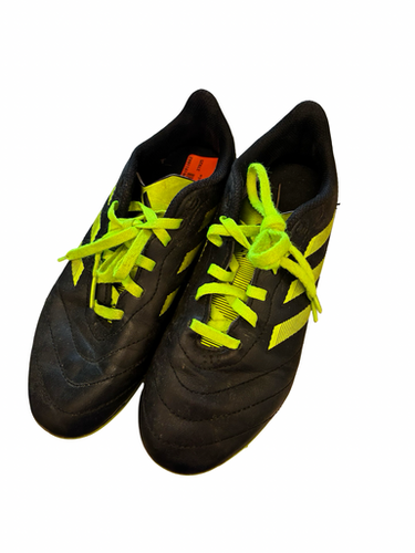 Used Adidas Soccer Cleats Lime And Black Junior 03.5 11682-s000134498
