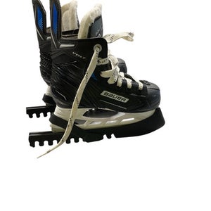 Used Bauer Vapor Volt Youth Hockey Skate Youth 09.0 11847-s000036504