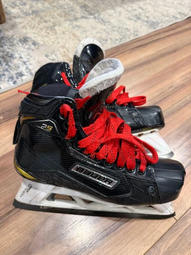 Bauer 2S Pro Hockey Goalie Skates Regular Width Size 6.5 (Used)