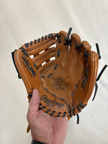 Outfield RH Rawlings Select Pro Lite Baseball Glove 11" (Used)