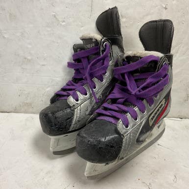 Used Bauer Vapor X3.0 Youth Hockey Skate White Black Red Youth 13.0 11855-s000205731