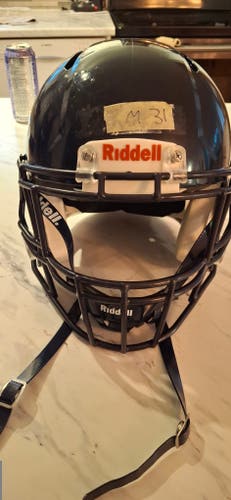 Adult Medium Riddell Speed Helmet (Used)
