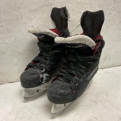 Used Easton Synergy Eq90 Junior Hockey Skate White Black Red Junior 02 11855-s000205973