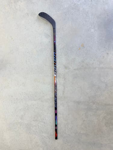 Senior Bauer Pulse Right Hand Hockey Stick P28 77 Flex Pro Stock - Custom Limited Edition (New)