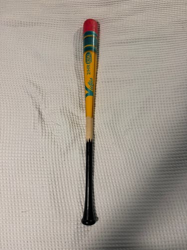 Victus Maple Pencil Bat (-3) 29 oz 32" (Used)