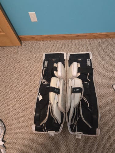 34" Bauer 2S Pro Regular Goalie Full Set  Pro Stock (Used)