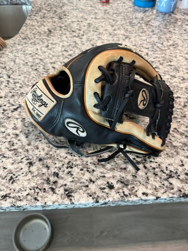 Rawlings Heart of the Hide RH Baseball Glove 11.75" (Used)