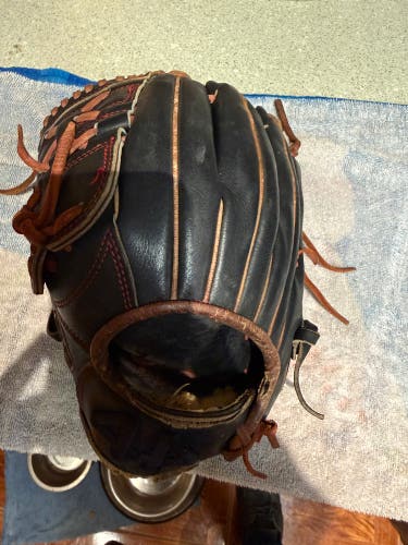 44 Pro Signature Series LH Baseball Glove 11.5" (Used in rough shape) PLEASE READ DESCRIPTION