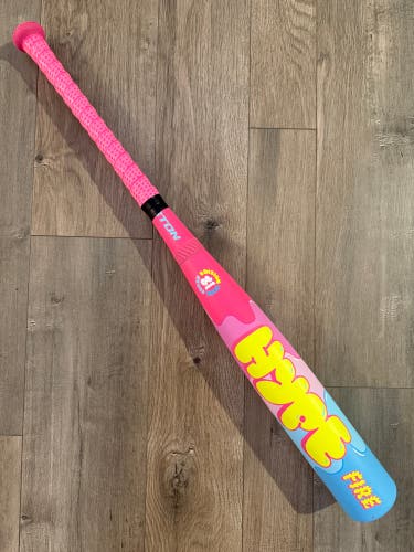 * EASTON HYPE FIRE POOL PARTY 29 / -10 USSSA Baseball Bat Drop 10 29 in 19oz.