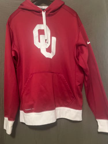 Red Men's Medium Nike Sweatshirt (Used)