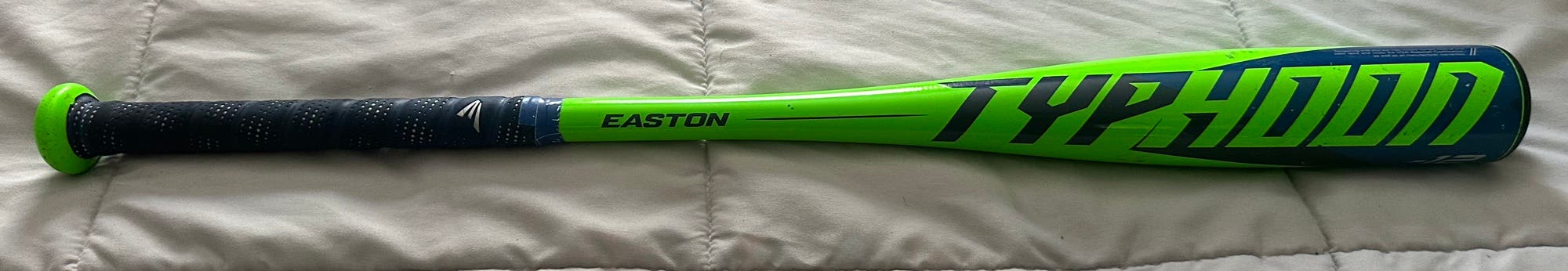 2022 Easton Typhoon Alloy USABat Certified Bat (-12) 15 oz 27" (Used)