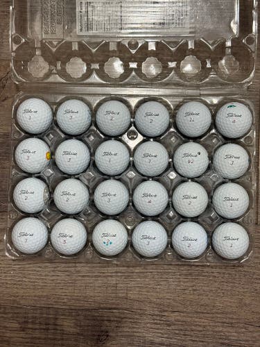 24 Titleist Pro V1x Golf Balls - 5A MINT CONDITION ONLY