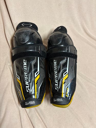 Youth Bauer Supreme 170 11" Shin Pads (Used)