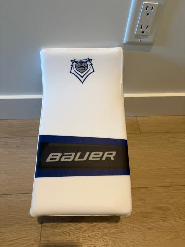 BAUER WHL PRO STOCK BLOCKER (Brand New)