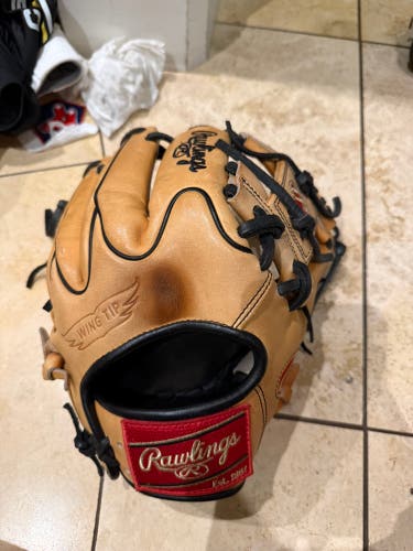 Rawlings Heart of the Hide Wing Tip RH Infield Baseball Glove 11.75" (Used)