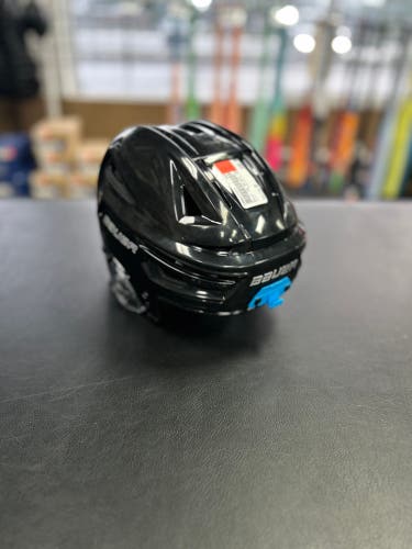 NEW Bauer Re-Akt 155 Helmet Sr M