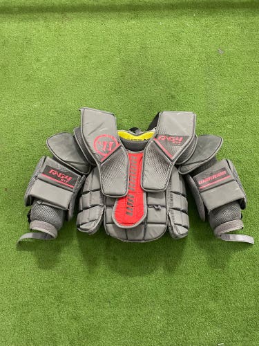 Warrior Ritual G4 Goalie Chest Protector (INT Small/Medium, Used)