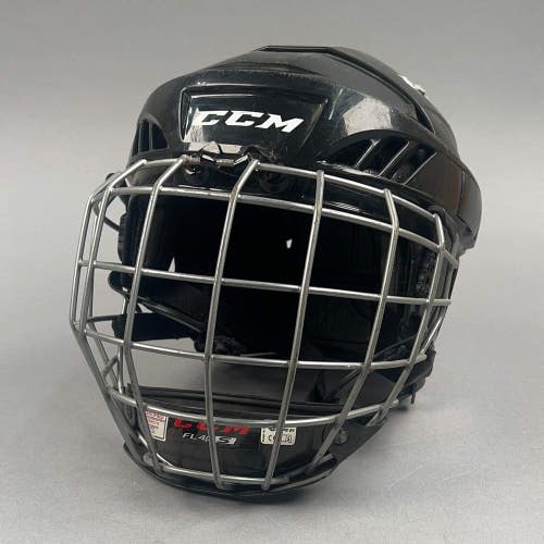 CCM FL40 M Medium 6 7/8" to 7 3/8" Senior Hockey Helmet