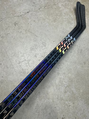 3 PACK 90 Flex P29 Senior CCM RibCor Trigger 9 Pro Left Hand Hockey Stick Pro Stock (New)