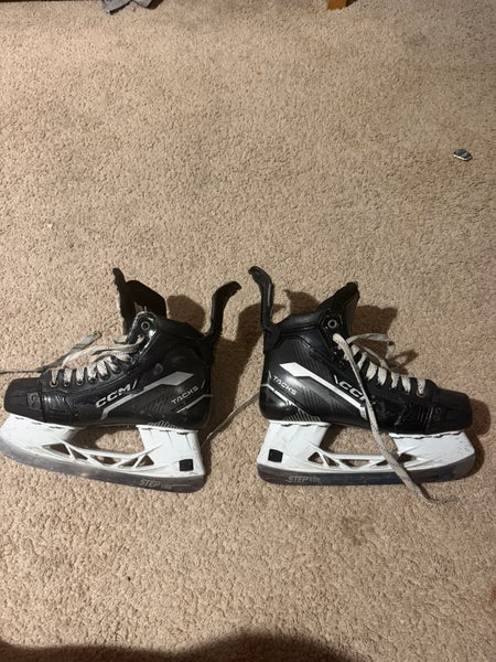 2022 CCM Tacks Vector Premier (SMU) Hockey Skates Regular Width 8 (Used)