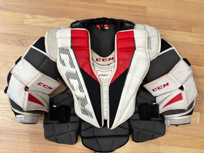 Intermediate Small CCM EFlex 5.9 Goalie Chest Protector (Used)