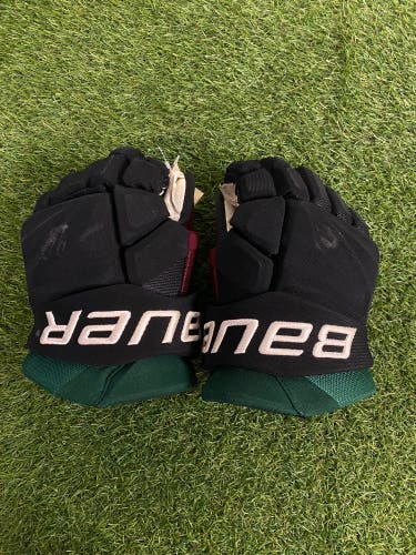 Bauer Vapor Hyperlite Gloves Pro Stock | Senior Size 14"