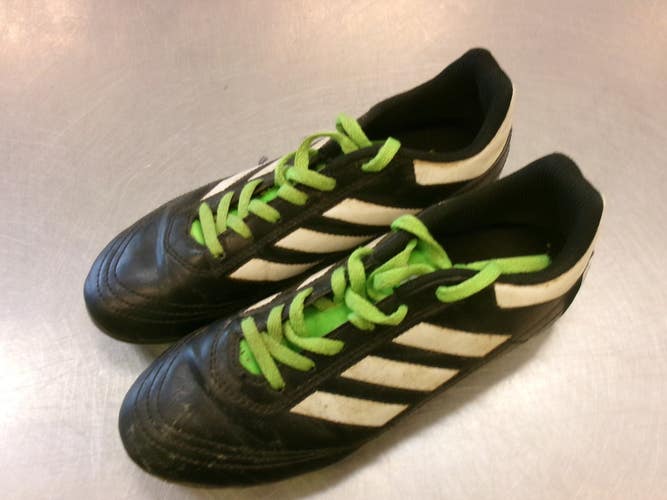 Used Adidas Soccer Cleats Black Junior 05 11339-S000203886