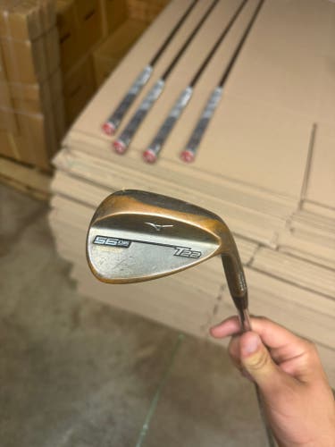 Men's Mizuno T22 Right Handed Wedge 56 Degree Steel Shaft (Used)