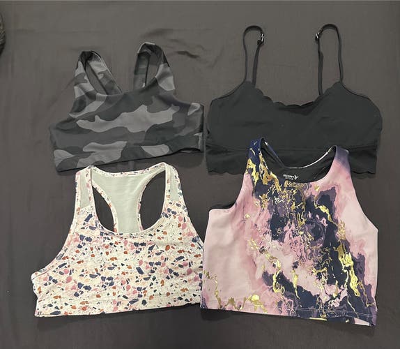 Girls sports bra bundle.