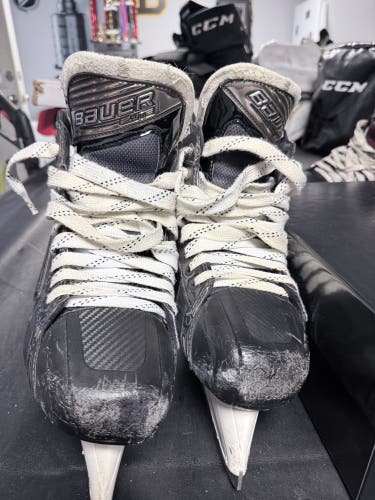 2024 Bauer Elite Hockey Goalie Skates 9.5 (Used)