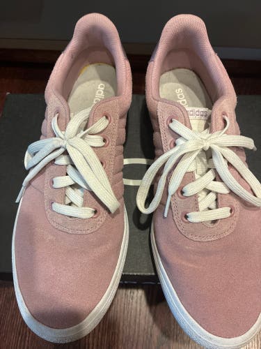 Pink Women's Size M 9.0 (W 10.0) Adult Adidas Samba Shoes (Used)