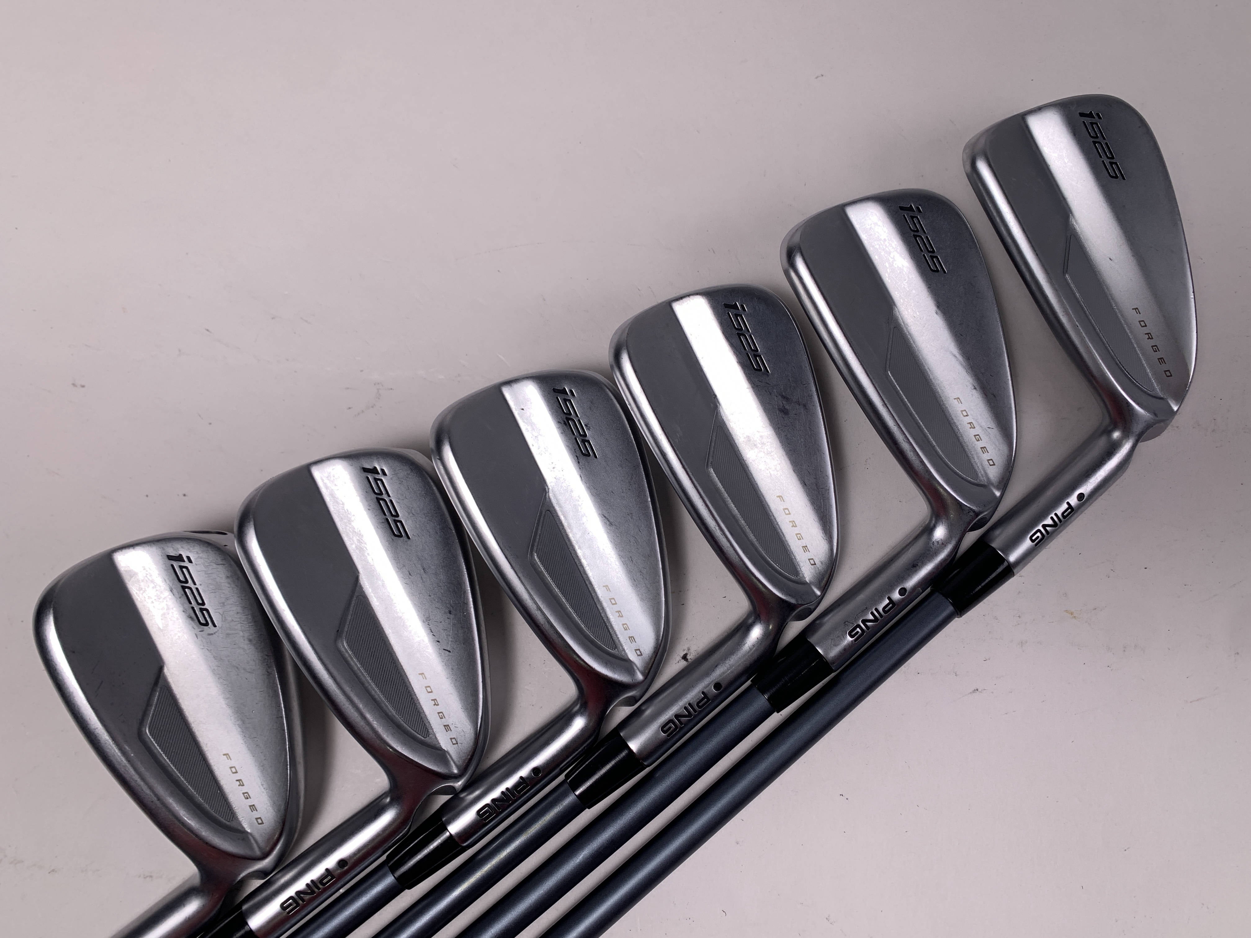 Ping i525 Iron Set 5-PW Black Dot Alta CB AWT Soft Regular Senior