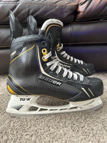 Black/Yellow 2012 Bauer Supreme One.9 Hockey Skates Wide Width 9.5 (Used)