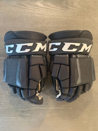 CCM HGCL Crazy Light Pro Stock Hockey Gloves 14” Stars 6017