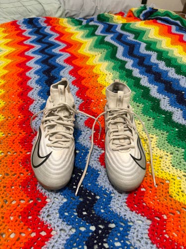 Men's Size M 10.0 (W 11.0) Nike Vapor edge pro 360 Low Top Molded Cleats (Used)