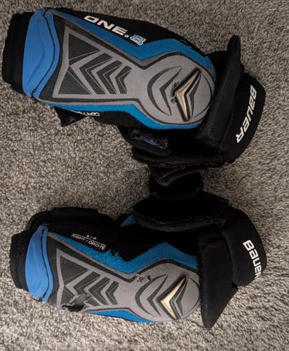 Senior Small Bauer Supreme One.8 Elbow Pads (Used)