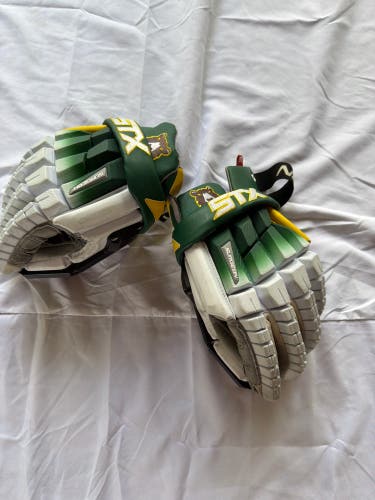PLL Redwoods STX Surgeon RZR2 Lacrosse Gloves (Used)