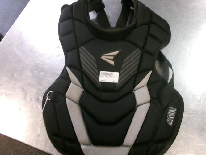 Used Easton CHEST PROTECTOR Catchers Chest Protector Black Adult 11868-S000070440