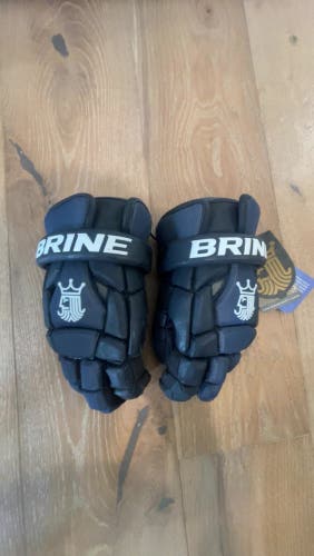 Brine King Superlight II Lacrosse Gloves (New)