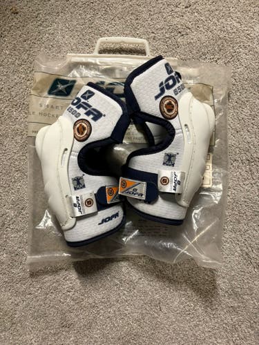 Jofa 6500 Medium Elbow Pads NIB