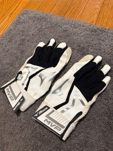 Large Mizuno Finch Batting Gloves (Used)