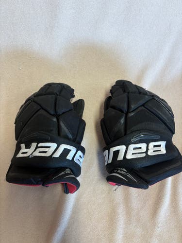 Bauer Vapor X900 Gloves 12" (Used)