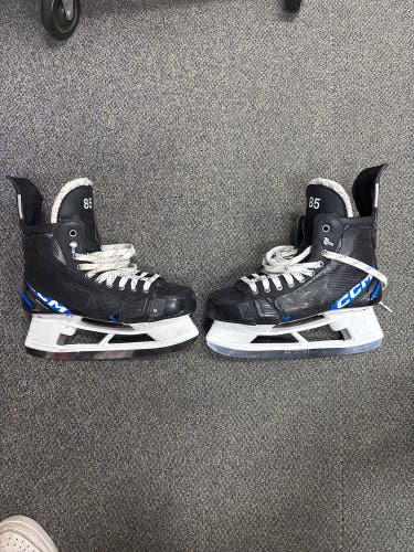 CCM AS-V Pro Hockey Skates Regular Width Pro Stock 9.5 (Used)