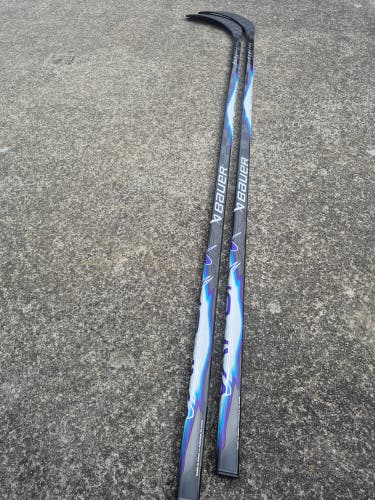 Senior Bauer Vapor Flylite Right Handed Hockey Stick P92 70 Flex (New)