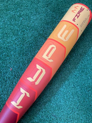 Easton Hype Fire (2 3/4") USSSA Bat (-10) 2025