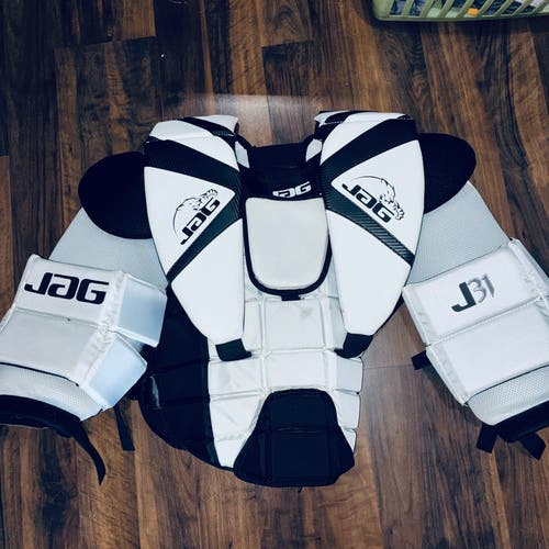 JAG J31 Junior XL Goalie Chest Protector (Used)