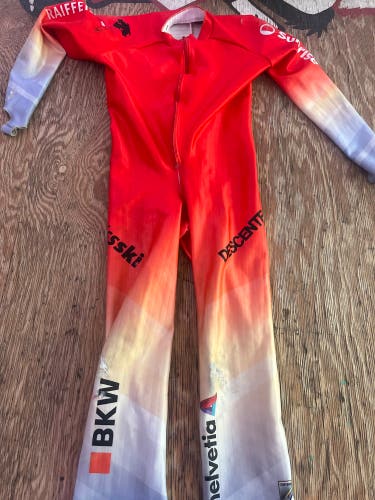Swiss national team ski racing suit fis legal size l non padded