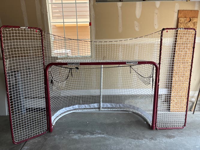 Monster sports by E-Z Goal hockey Net (Used)