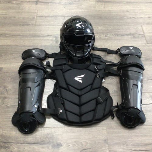 Black Easton Black Magic 3 Youth Catcher's Set Age 9-12 (New)